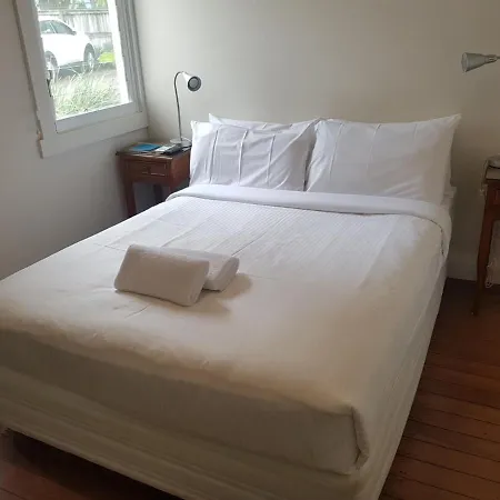 Byron Palms Guesthouse & Spa - Adults Only Byron Bay Room photo
